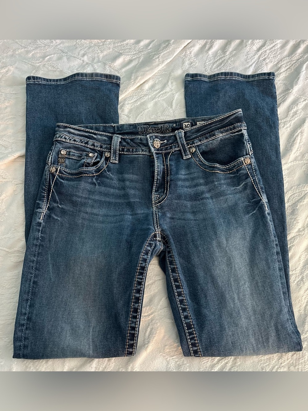 Miss Me Jeans Mid Rise Bootcut Embellished Embroidered Rhinestones Size 30